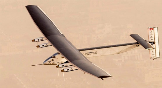 Solar Impulse 2 最大太阳能飞机的环球旅行