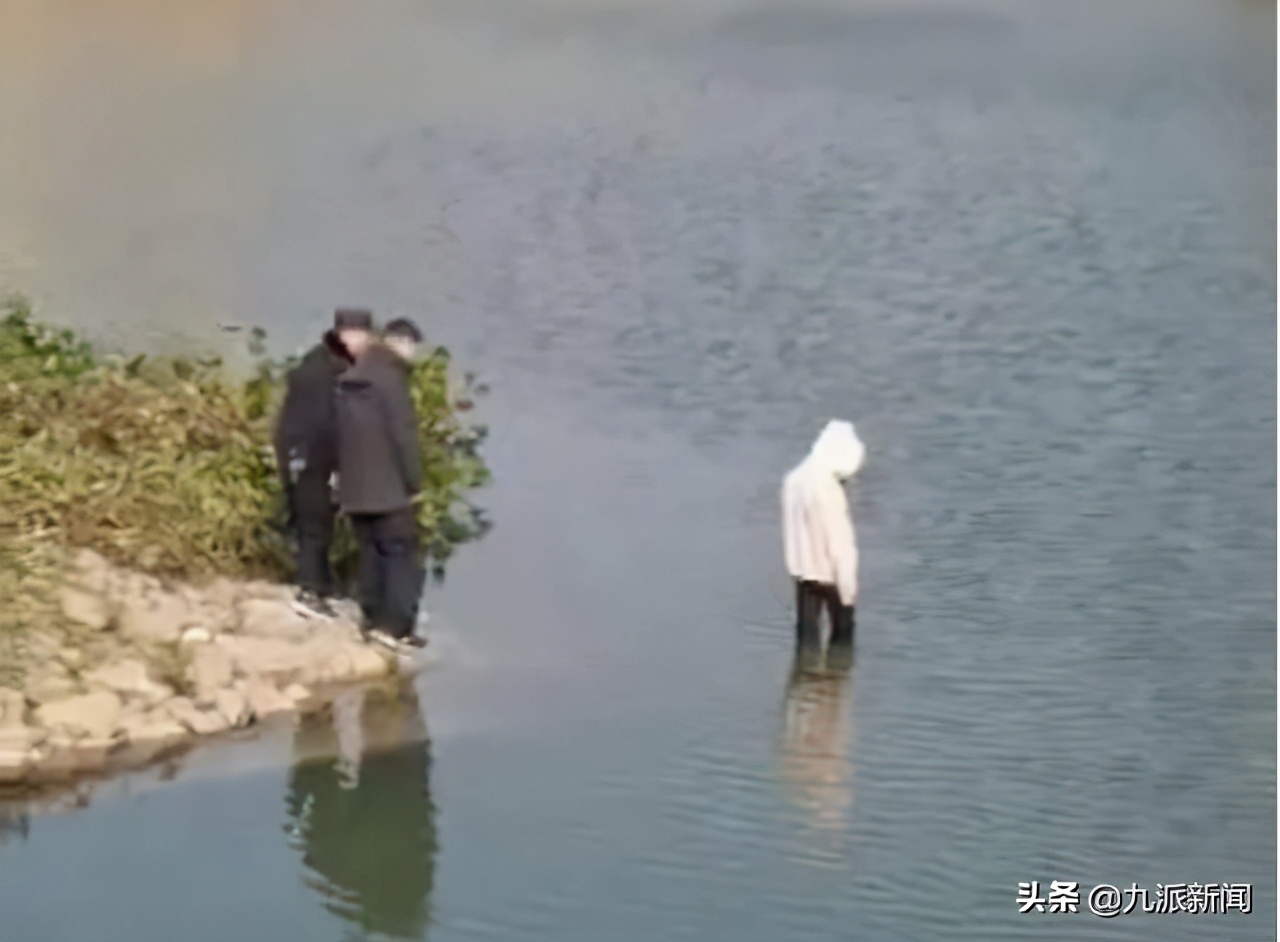 安徽望江警察被指目视女孩溺水 出警派出所：我们尽力了