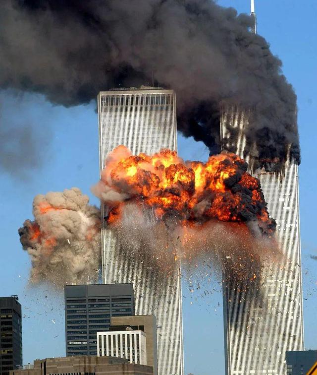 9·11过去20年美国醒了吗 回顾美国9·11恐怖袭击画面