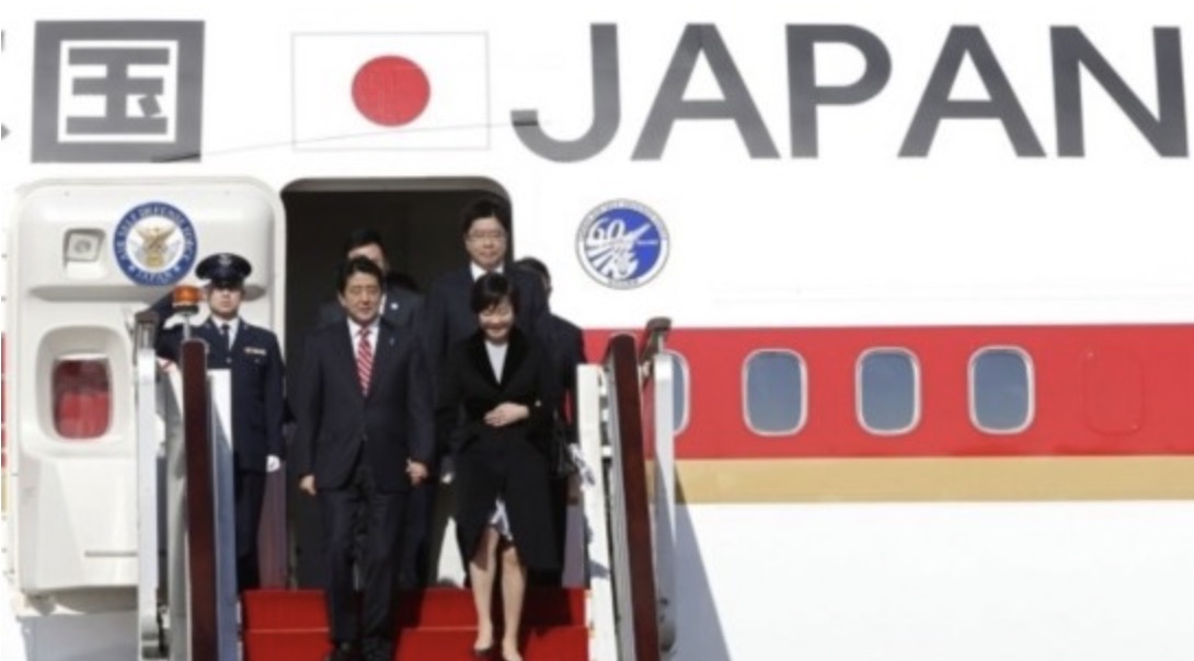 日本领导人专机：747-47C